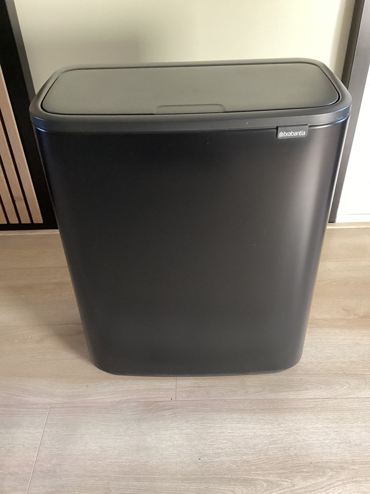 Brabantia Bo Touch Bin prullenbak 2x30 ltr mat zwart, 40 liter of meer, Ophalen, Zo goed als nieuw, Kunststof