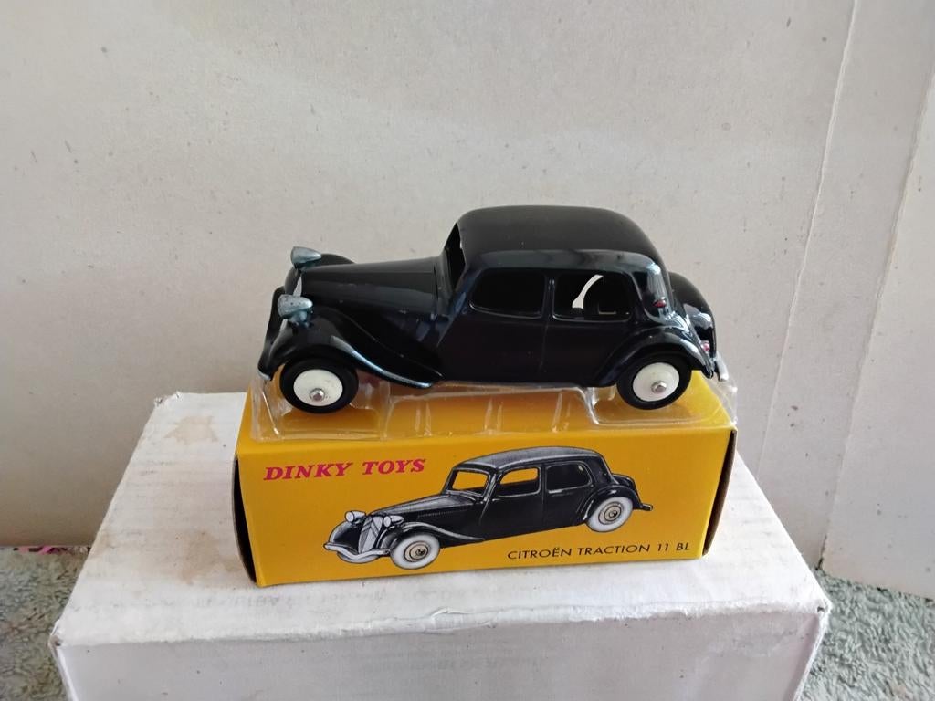 DINKY TOYS  ATLAS  CITROËN  TRACTION  11 BL  NO  24 N, Hobby en Vrije tijd, Modelauto's | 1:43, Ophalen of Verzenden, Zo goed als nieuw