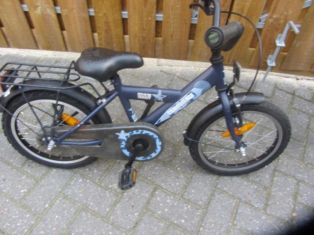 te koop  Stoere jongensfiets  16 inch, Fietsen en Brommers, Ophalen, Gebruikt, Terugtraprem, 16 inch