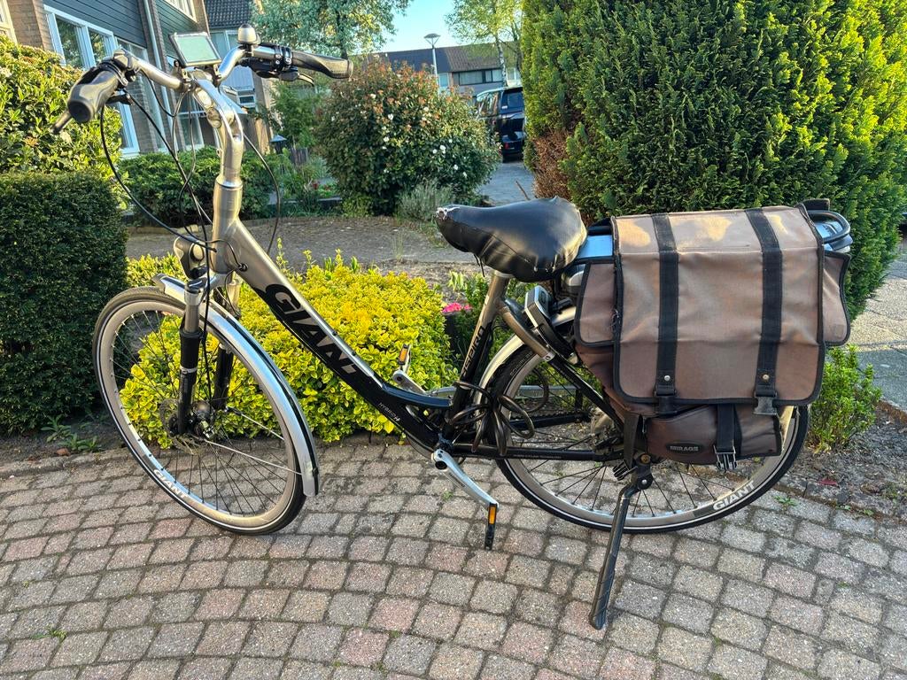 Giant aspiro 28 inch elektrische fiets, Ophalen, Gebruikt, Giant, 51 tot 55 cm