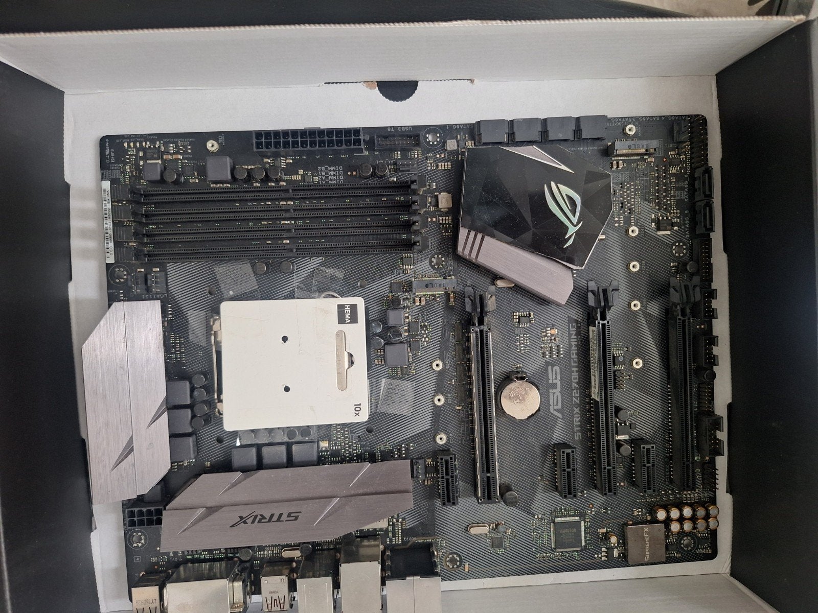 (defect) ROG Strix Z270H Gaming Moederbord (LGA 1151), LGA 1151, DDR4, Ophalen of Verzenden, ATX