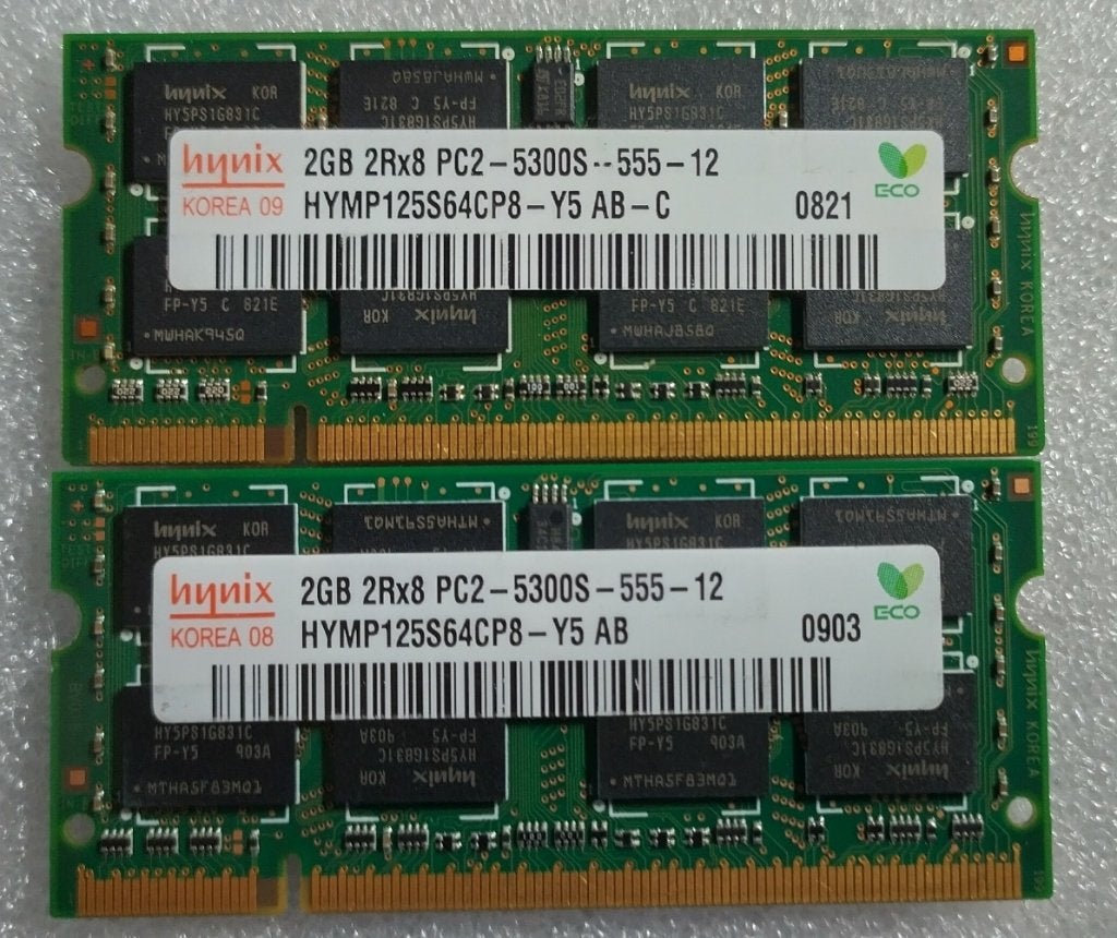 4GB 2x2GB DDR2 PC2-5300S 667MHz Hynix Sodimm 0821 0903, Gebruikt, Ophalen of Verzenden, DDR2, 667MHz
