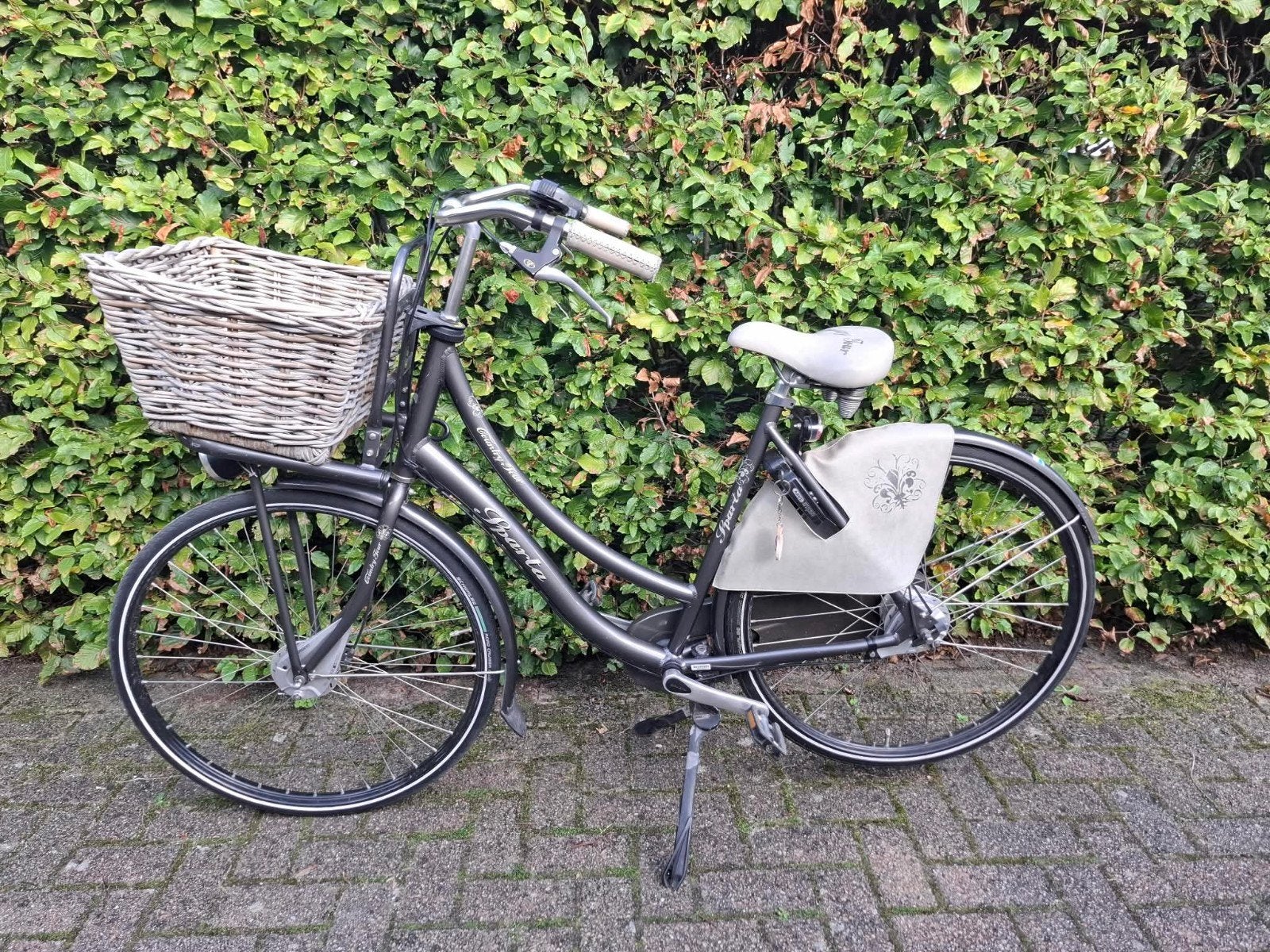 Sparta Country Tour Damesfiets met Mand - Gebruikt, Ophalen, Terugtraprem, Sparta, Versnellingen