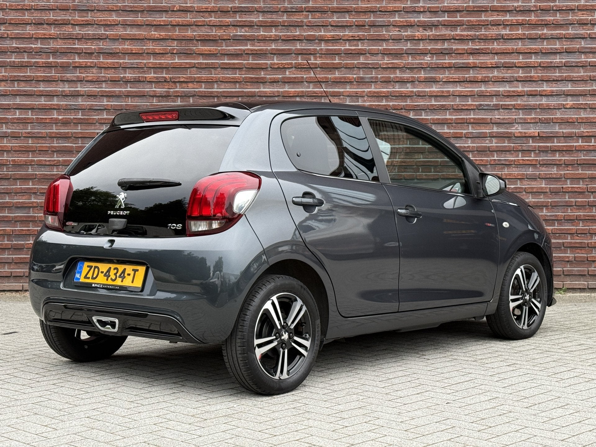 Peugeot 108