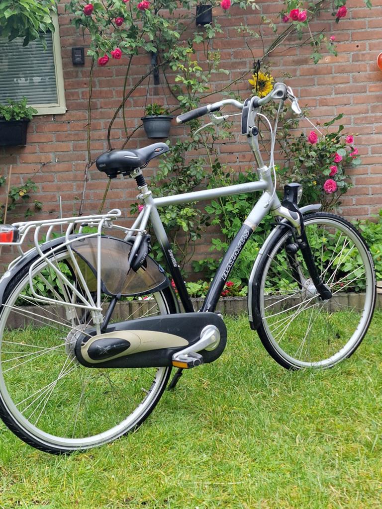 Degelijke BATAVUS HERENFIETS, Fietsen en Brommers, Fietsen | Heren | Herenfietsen, Gebruikt, Batavus, 57 tot 61 cm, Versnellingen