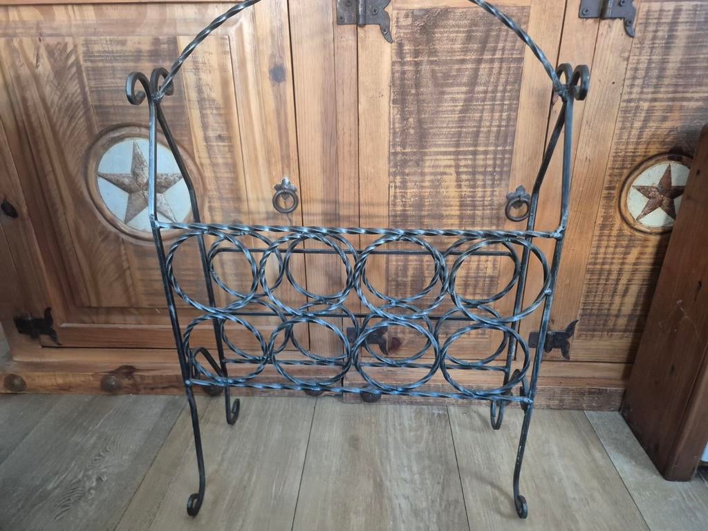 Elegant gietijzeren Wijnrek, Ophalen, Metaal, Minder dan 50 cm