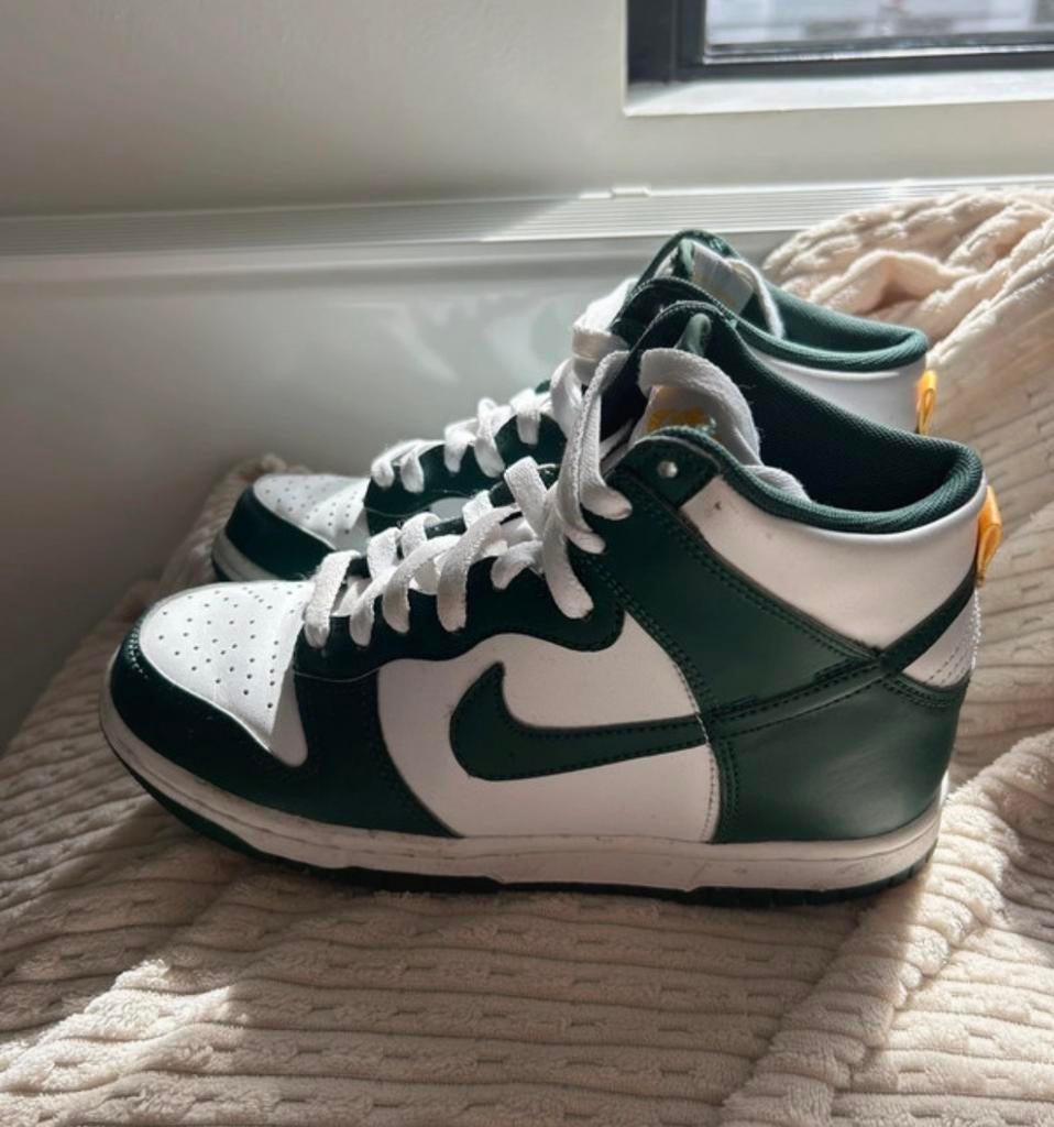 Nike Dunk High Sneakers - Maat 36,5, Kleding | Dames, Schoenen, Ophalen of Verzenden, Gedragen, Groen, Sneakers of Gympen