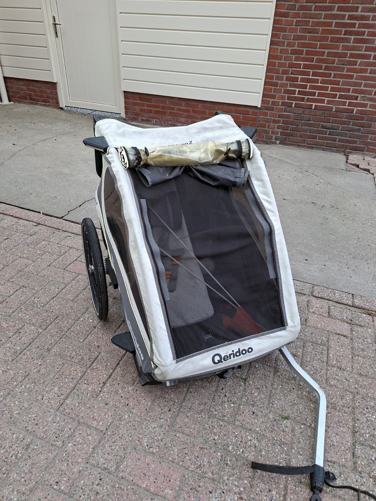 Qeridoo fietskar, kidgoo2. Met babyschuit., Fietsen en Brommers, Fietsaccessoires | Aanhangers en Karren, Ophalen, Gebruikt, Kinderkar