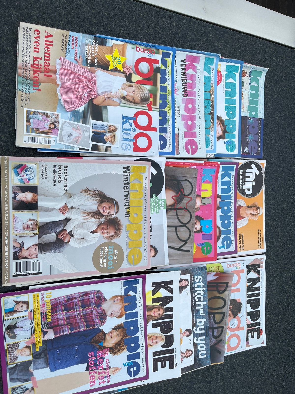 Grote collectie Knipmode en Burda Kids tijdschriften, Ophalen of Verzenden, Zo goed als nieuw, Damesbladen