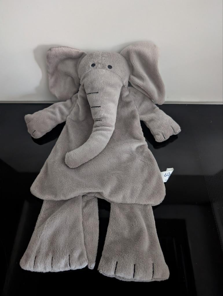 Difrax knuffel olifant ca. 35 cm., Grijs, Ophalen of Verzenden, Zo goed als nieuw, Middelgroot (20 tot 80 cm)