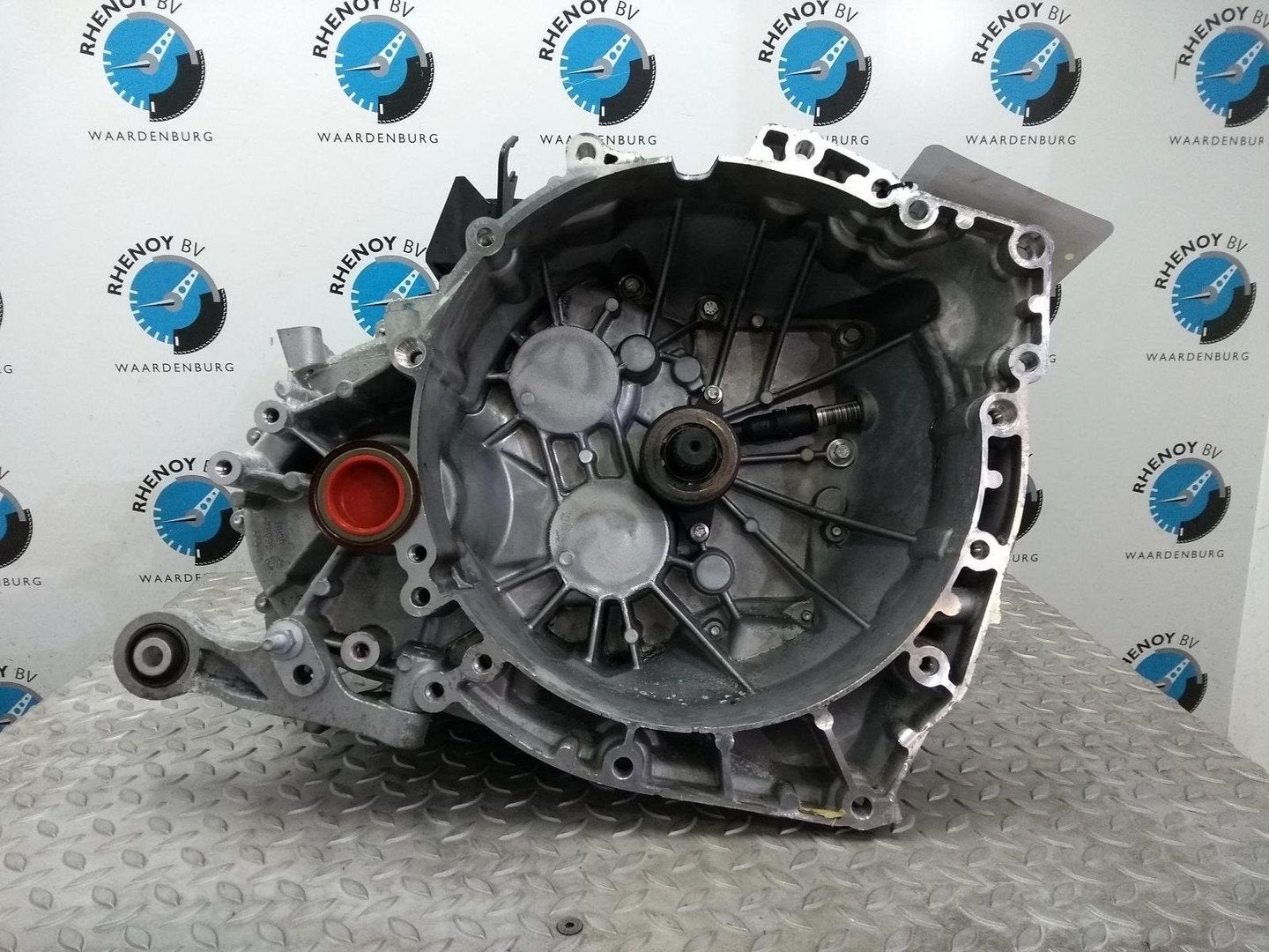 VOLVO V40 TRANSMISSIE / VERSNELLINGSBAK 2019, Ophalen of Verzenden, Gebruikt, Stiba lid