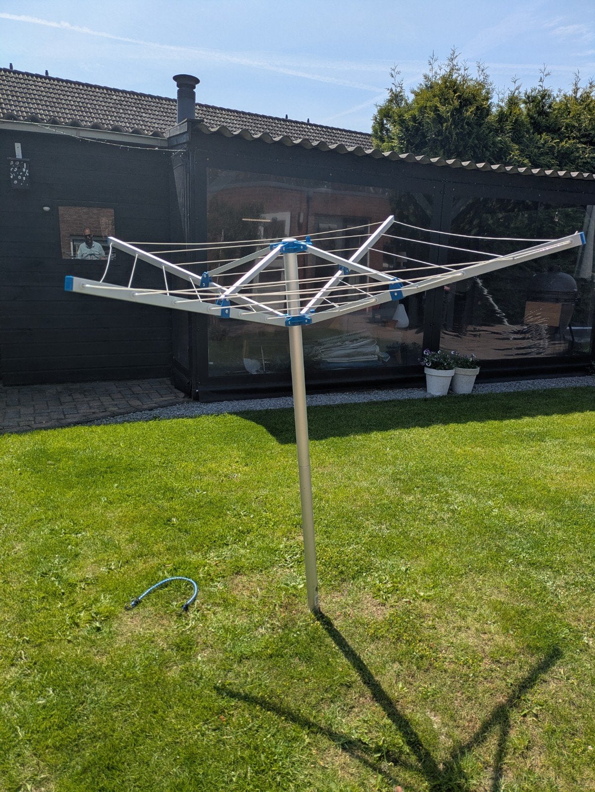 Happy Rhino Droogmolen 4-Arm
 voor caravan, Ophalen, Gebruikt