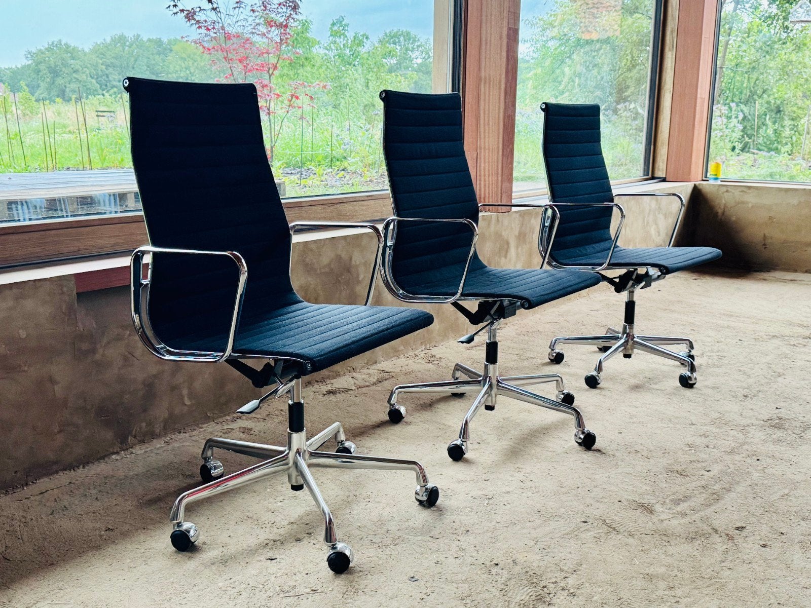 Vitra EA119 zwart Hopsak, Huis en Inrichting, Bureaustoelen, Ophalen, Zwart