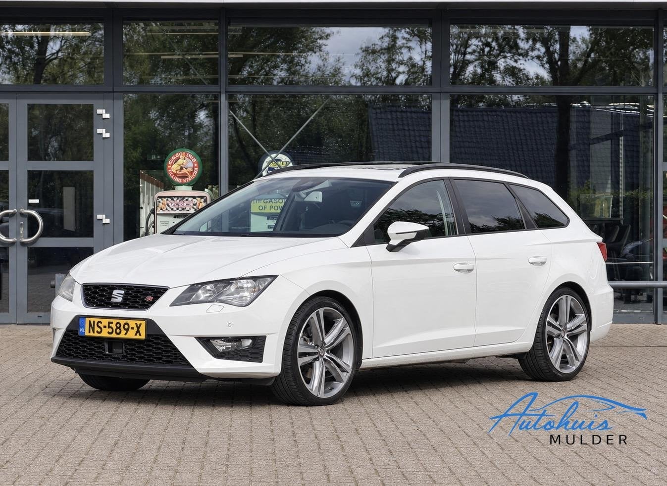 Seat Leon ST 1.8 TSI FR Business | Automaat | Pano | Stoelve, Auto's, 1272 kg, Gebruikt, 4 cilinders, Leder en Stof