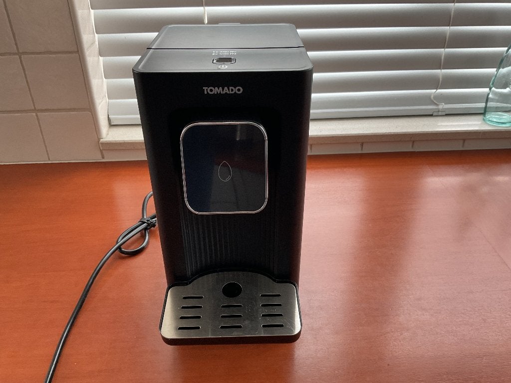 Tomado heetwaterdispenser, Witgoed en Apparatuur, Waterkokers, 1 tot 2 liter, Ophalen, Zo goed als nieuw