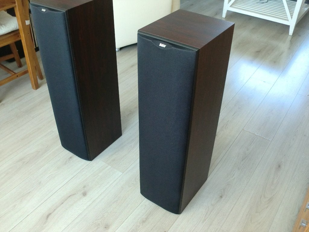 DM603 S1 Rosewood kleur B&W nieuw staat. 603 top sound., Ophalen, Stereo speakers, Zo goed als nieuw, 60 tot 120 watt