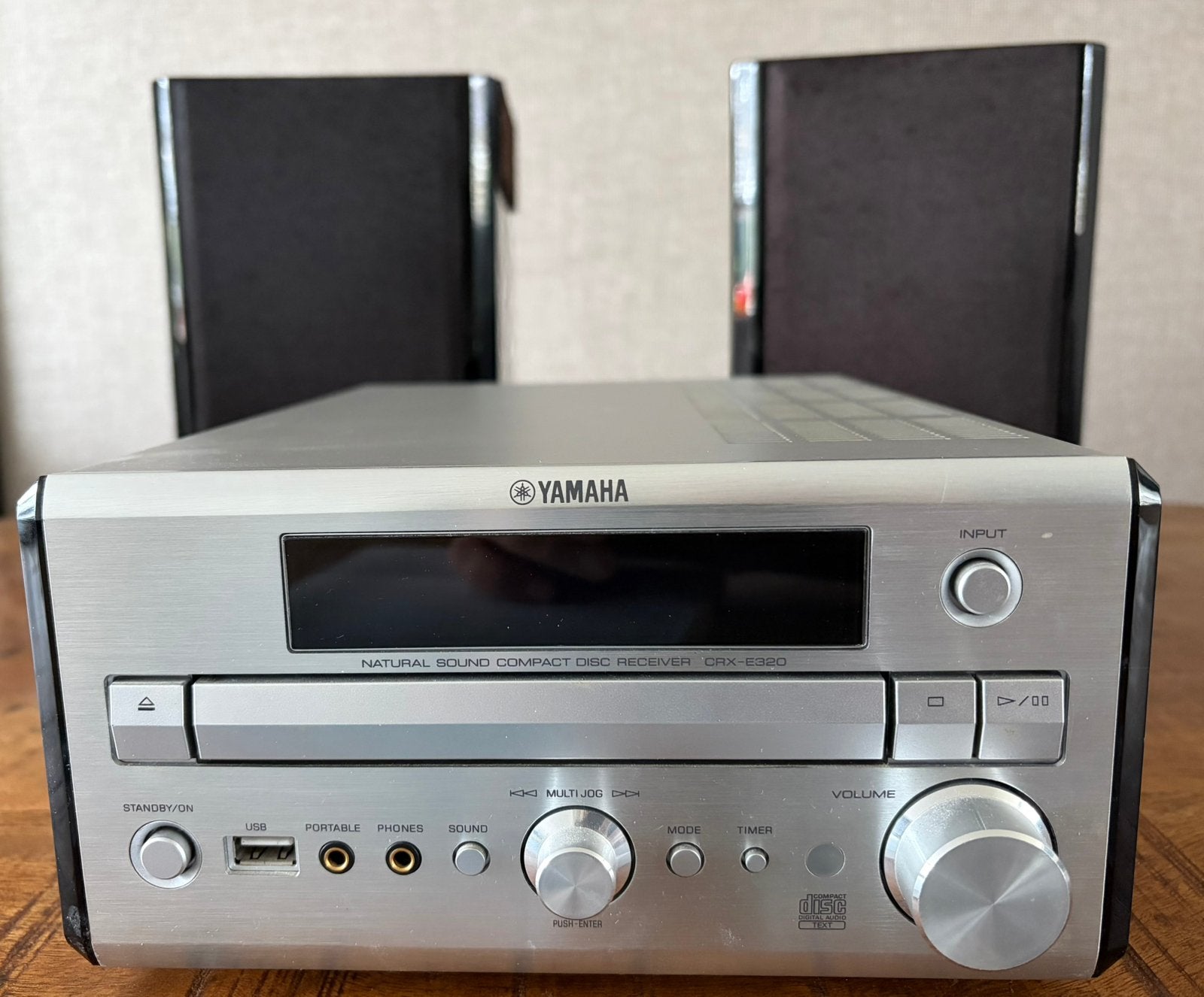 Yamaha cd receiver Piano Craft CRX-E320 & speakers NX-E700, Gebruikt, Losse componenten, Cd-speler, Ophalen