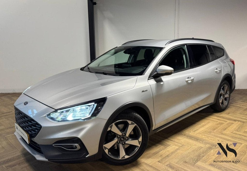 Ford Focus Wagon 1.5 EcoBlue Titanium X Business KEYLESS CAM, Auto's, Stof, Gebruikt, Zwart, 4 cilinders