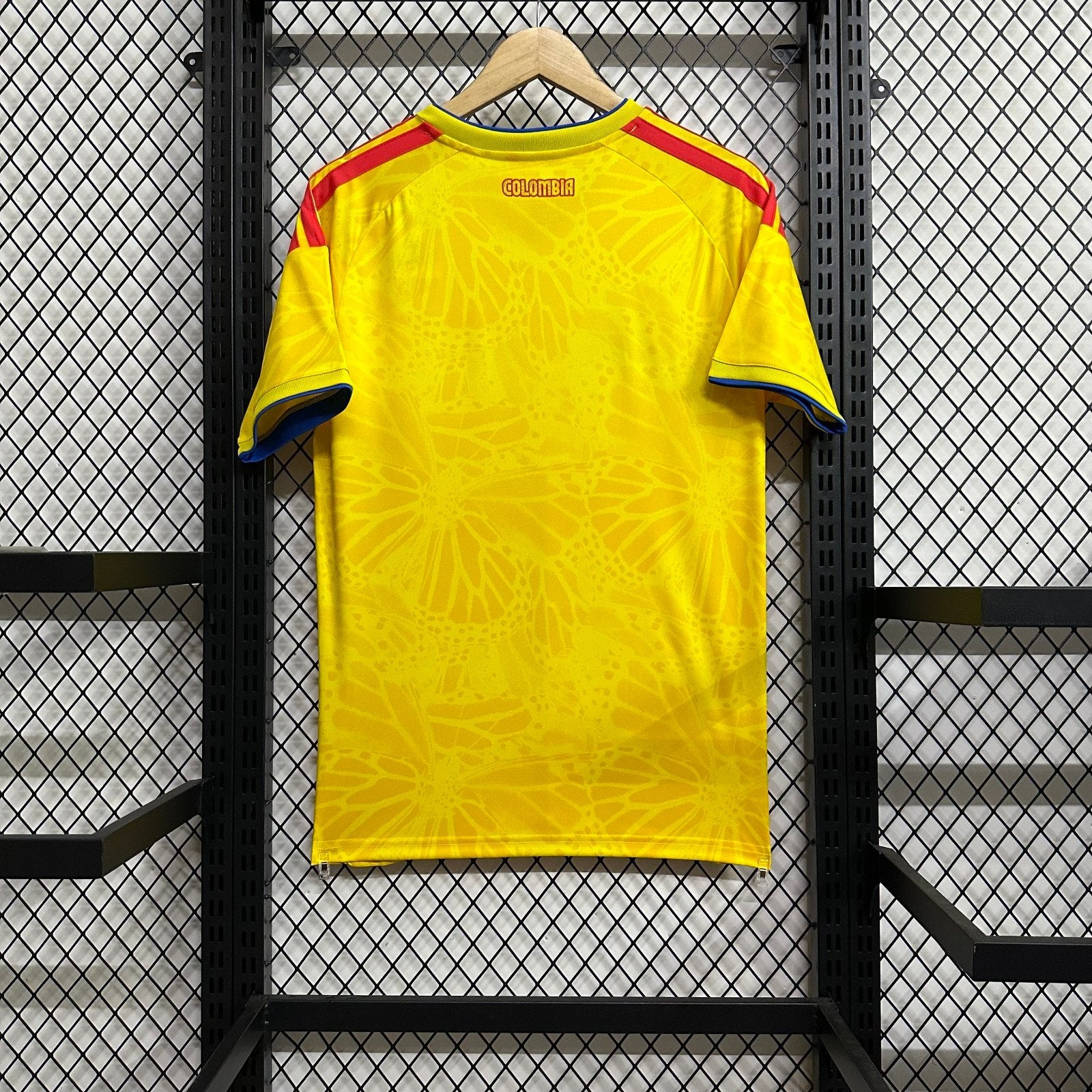 Colombia 2026 Thuis Shirt Geel - Nieuw! Fan Versie, Sport en Fitness, Ophalen of Verzenden, Nieuw, Shirt