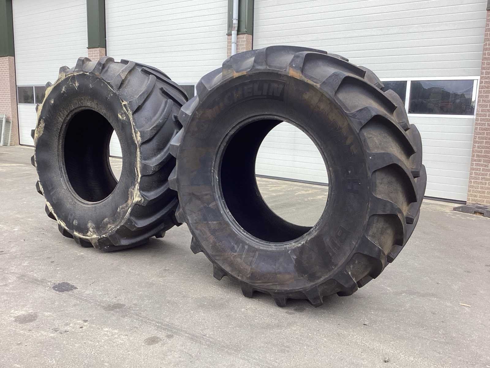 Michelin MachXBIB 800/70R38 Band (2x), Zakelijke goederen, Agrarisch | Onderdelen | Banden, Velgen en Assen