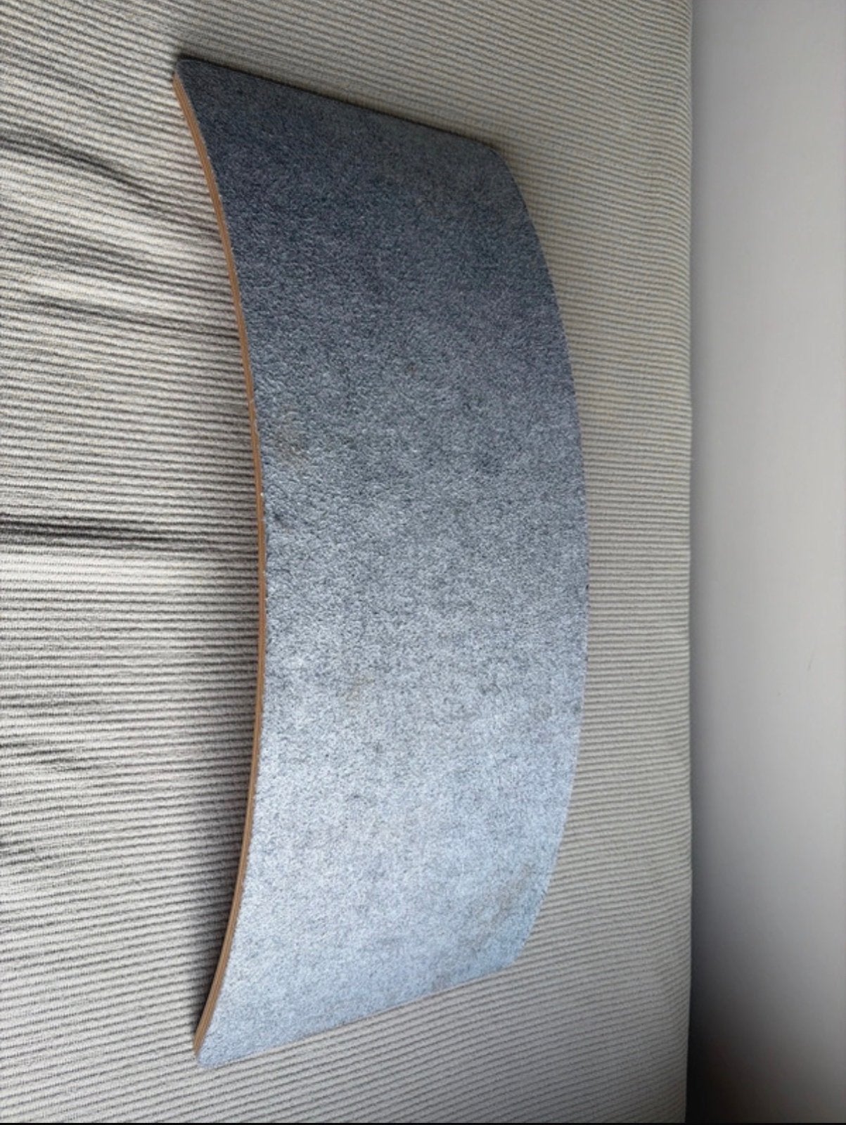 Foto 3 van Wobbel Board met Vilt - Zo goed als nieuw