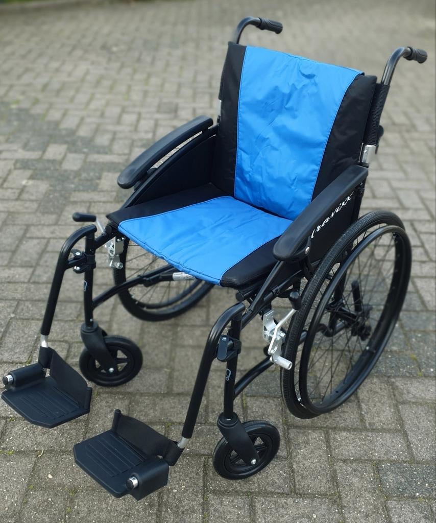 Lichtgewicht rolstoel Excel Travixx NIEUW, Diversen, Rolstoelen, Nieuw, Duwrolstoel, Inklapbaar, Ophalen of Verzenden