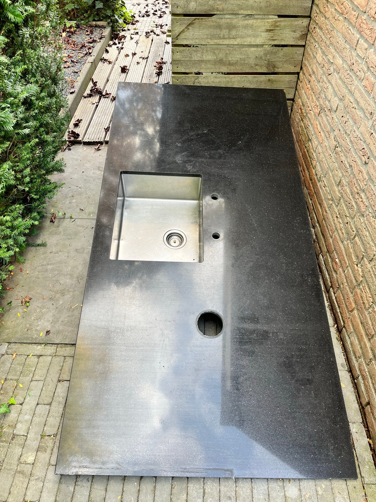 Granieten aanrechtblad met spoelbak en kraan, Ophalen, Zwart, Steen/keramiek, Overige merken