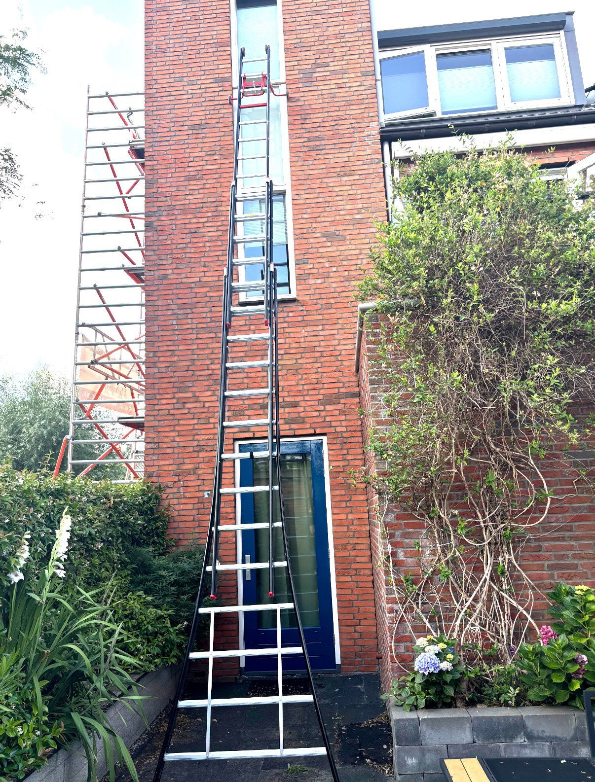 Foto 3 van Altrex Nevada 3-delige reformladder 3x12 sporten