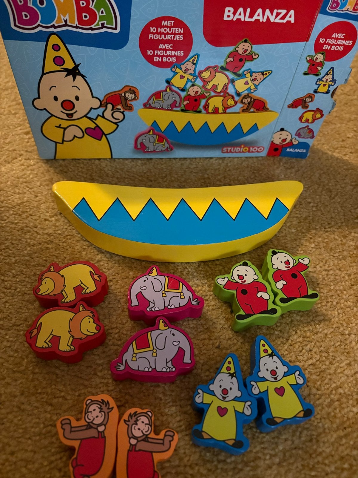 Bumba Balanza Balansspel met 10 houten figuurtjes, Kinderen en Baby's, Speelgoed | Babyspeelgoed, Ophalen of Verzenden, Zo goed als nieuw