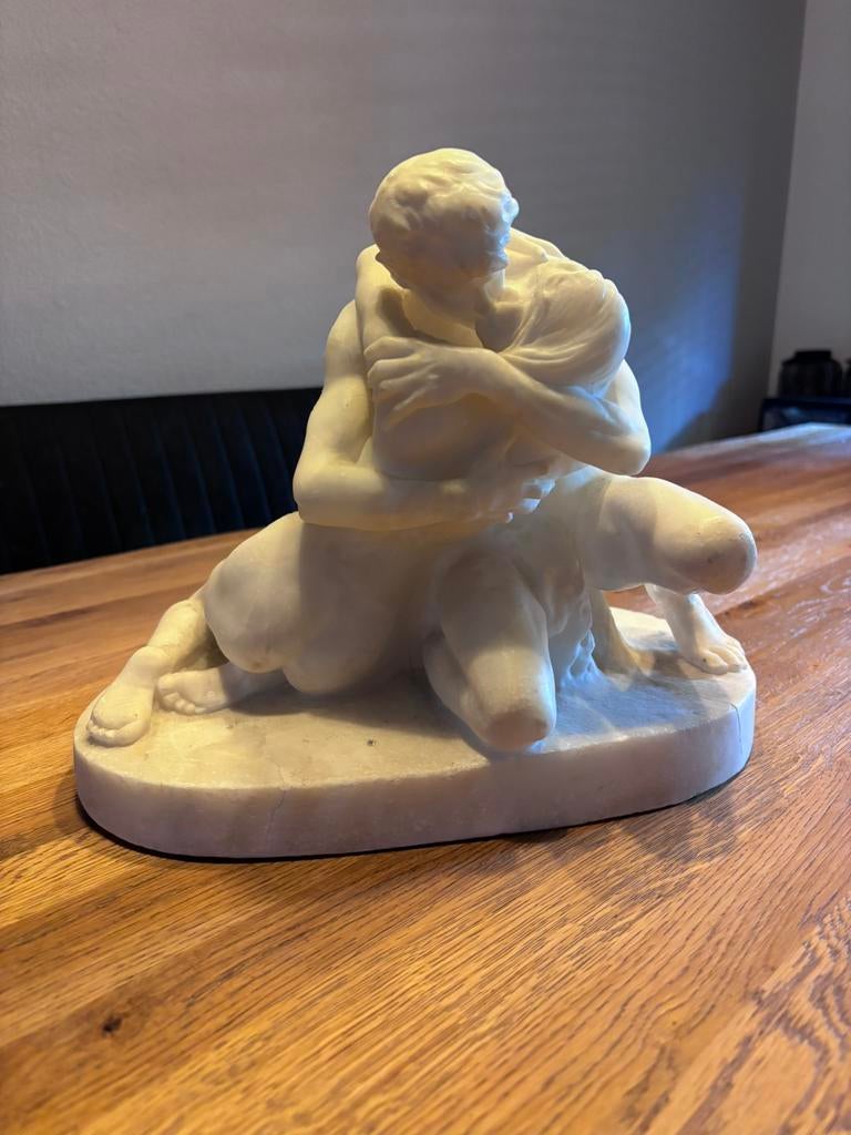 Antiek Marmeren Beeld "De Kus" –  (25 cm), Antiek en Kunst, Ophalen