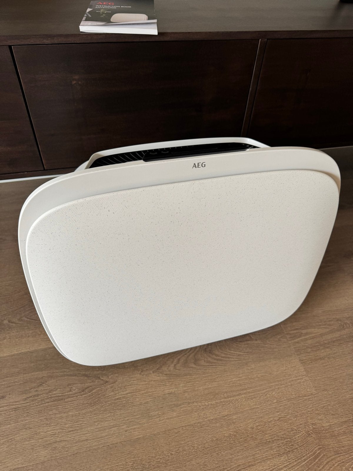 AEG Luchtreiniger AX51-304 series, Witgoed en Apparatuur, Ophalen, Zo goed als nieuw, Luchtreiniger