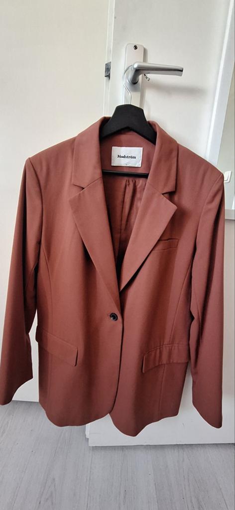 2 Modström blazers XS/S - Oversized, stevige kwaliteit, Ophalen of Verzenden, Zo goed als nieuw, Jasje, Maat 34 (XS) of kleiner