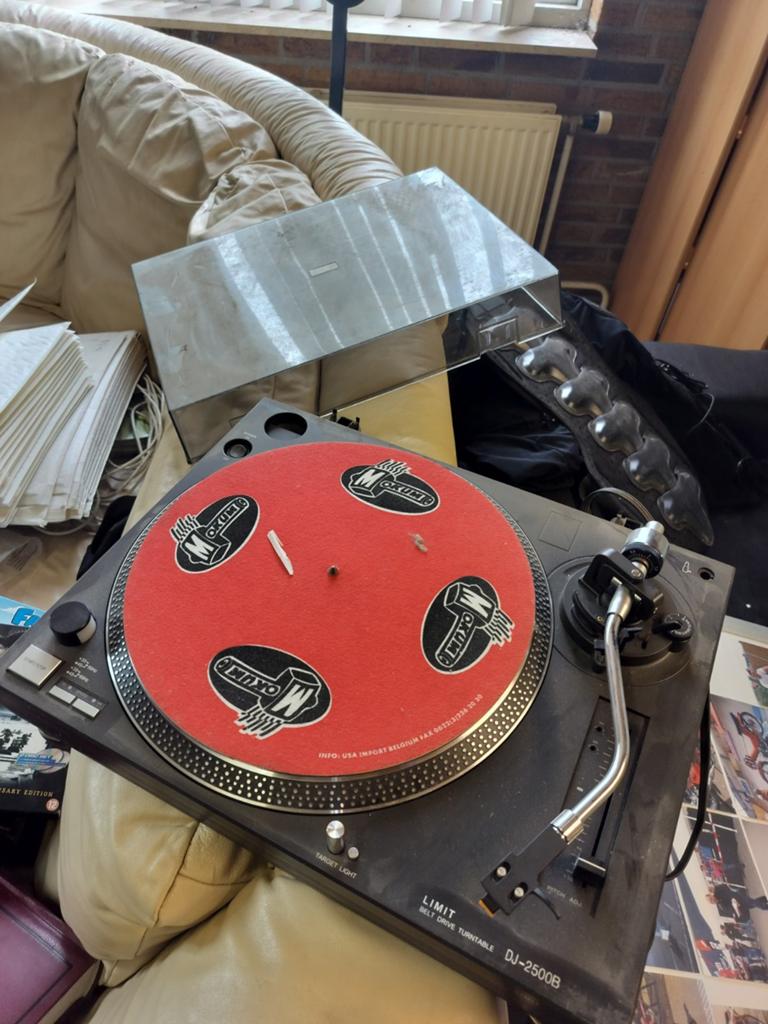 Limit dj-2500b platenspeler, Ophalen