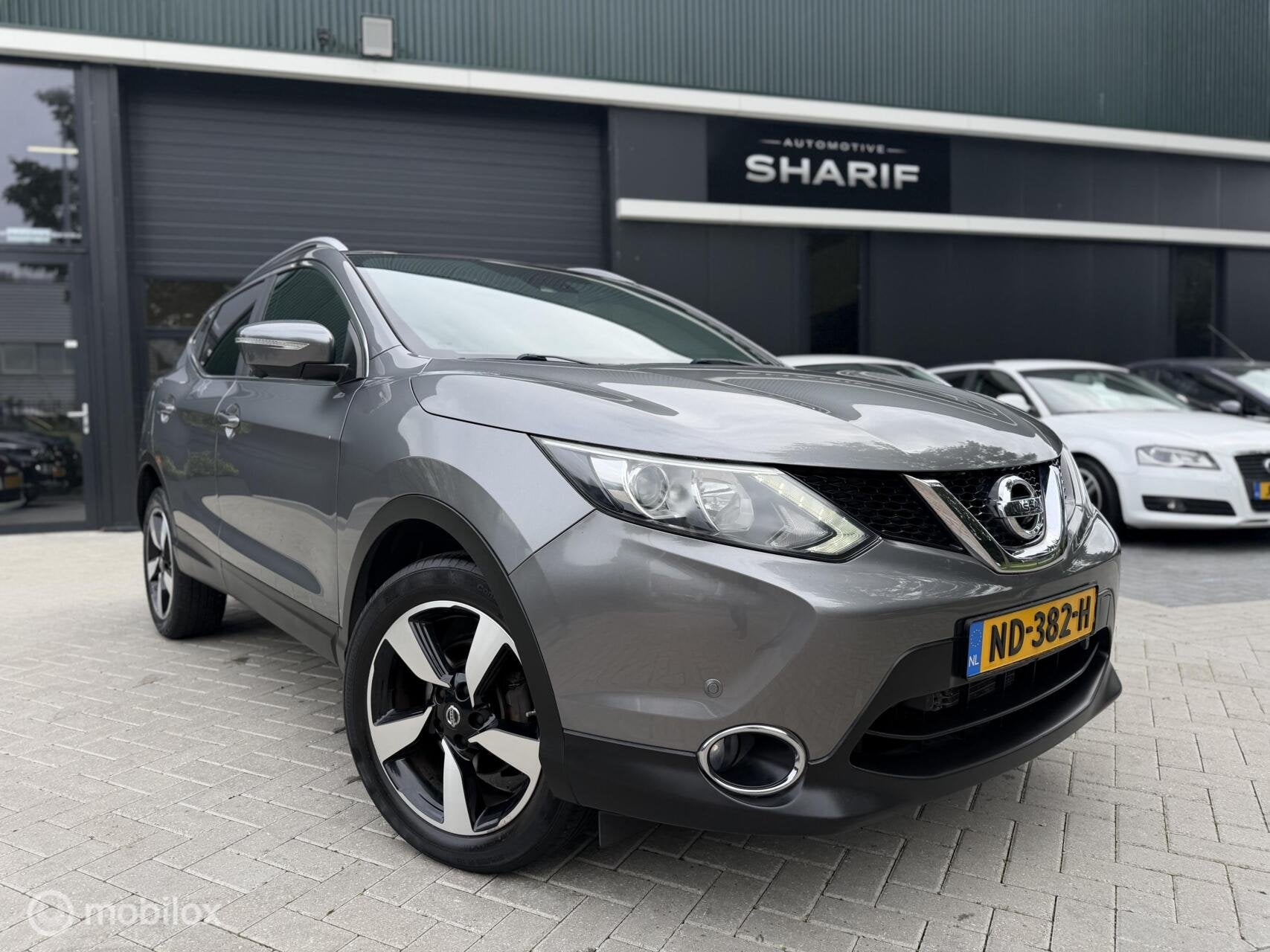 Nissan Qashqai 1.2 N-Vision Camera|Automaat| LEES TEKST !, Auto's, Gebruikt, 4 cilinders, Automatische klimaatregeling, Origineel Nederlands