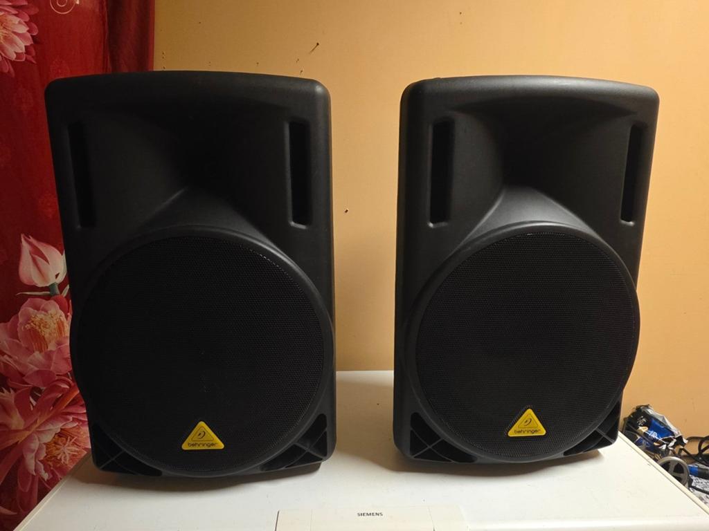 2x Behringer B 215 xl, Ophalen of Verzenden