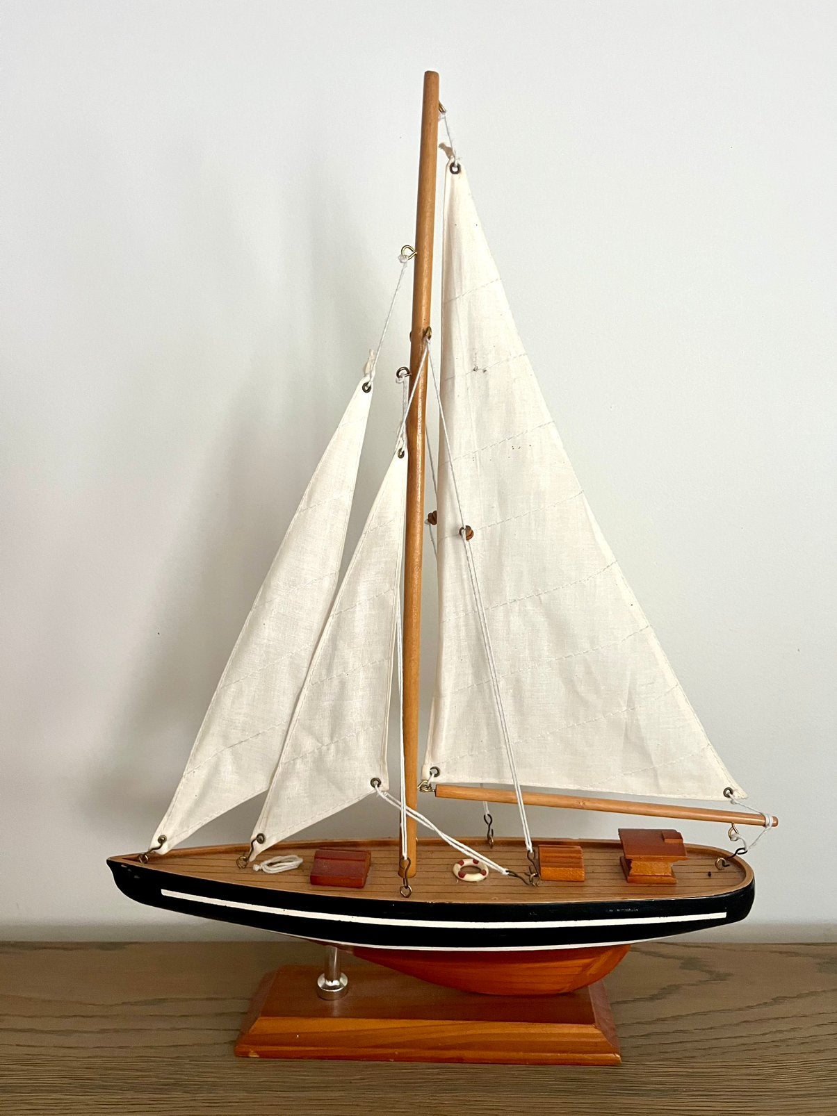 Prachtige modelboot / zeiljacht / zeilboot, Ophalen of Verzenden, Zo goed als nieuw