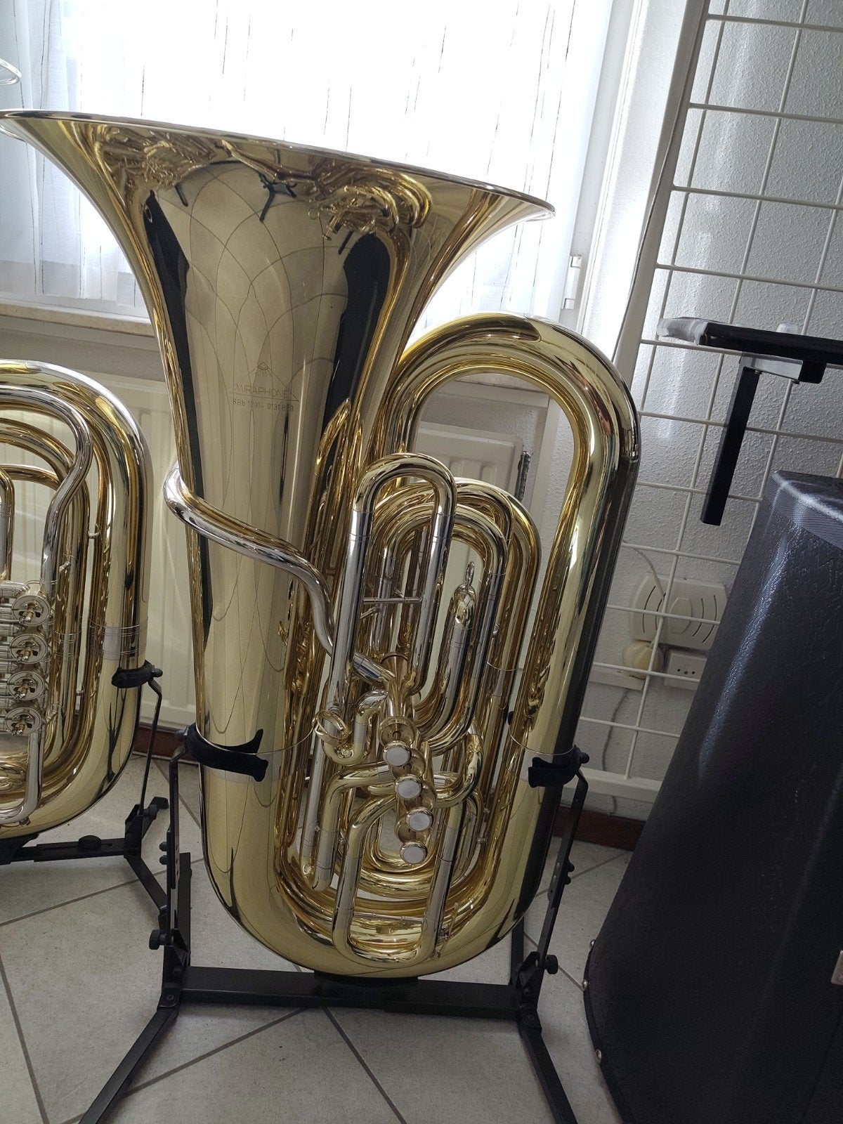 Miraphone bas 1291, Ophalen, Zo goed als nieuw, Bes-tuba, Met koffer of draagtas