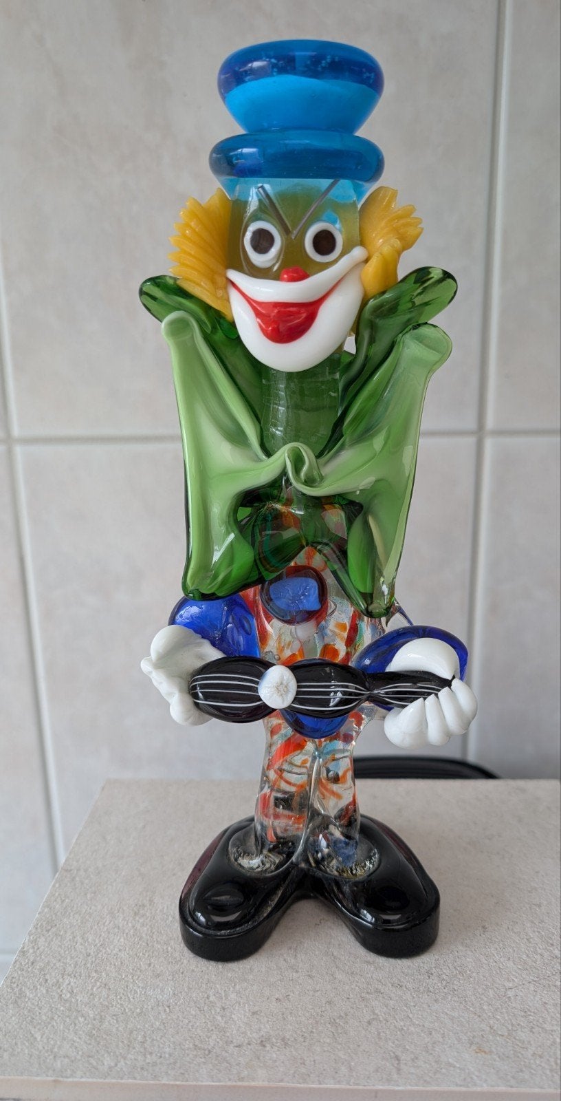 Kleurrijke Murano Glazen Clown Beeldje met Muziekinstrument, Ophalen of Verzenden