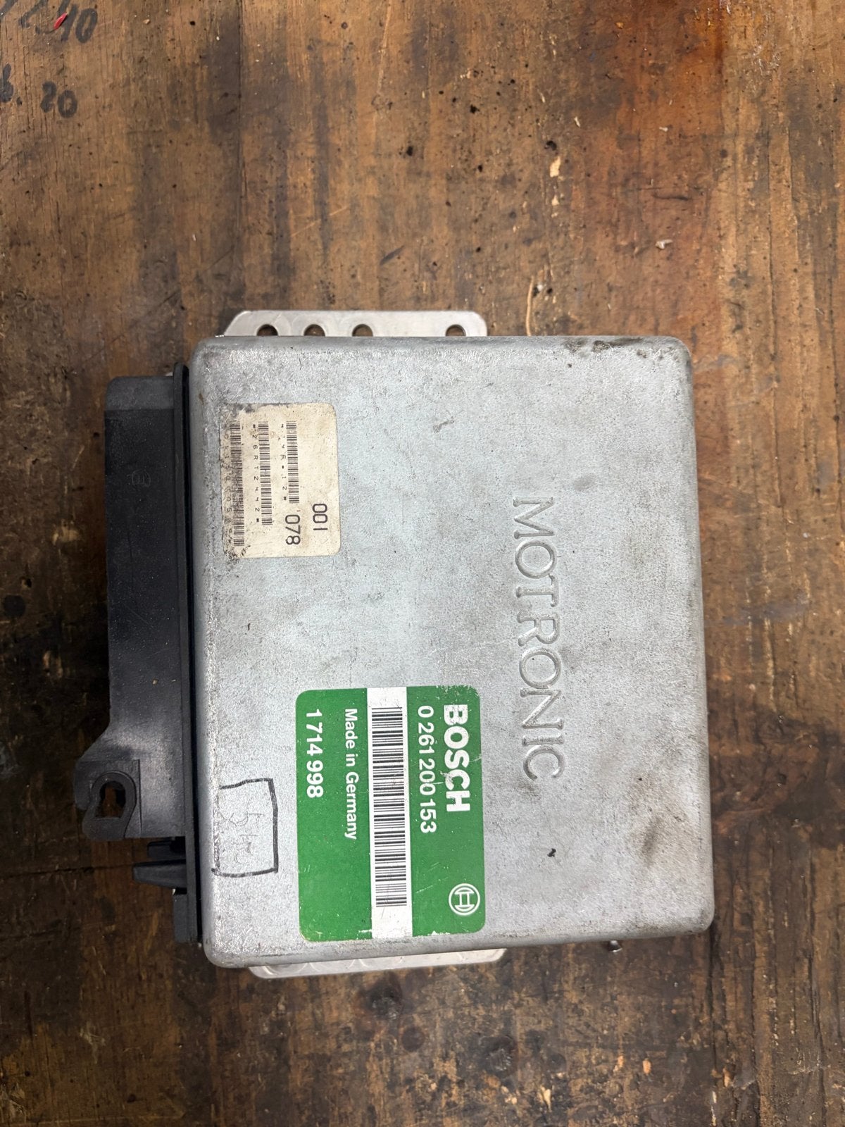 BMW 325i E30 Motronic ECU Bosch 0 261 200 153, Ophalen, Gebruikt, BMW