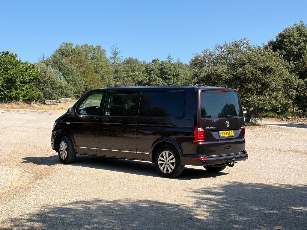 Volkswagen T6 Caravelle Transporter, 15 km/l, Zwart, USB, Volkswagen
