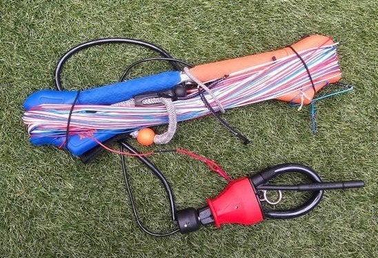 Kitesurf Set Junior: Trapeze, Helm &  Bar, Watersport en Boten, Twintip, Ophalen of Verzenden, Zo goed als nieuw, Overige typen