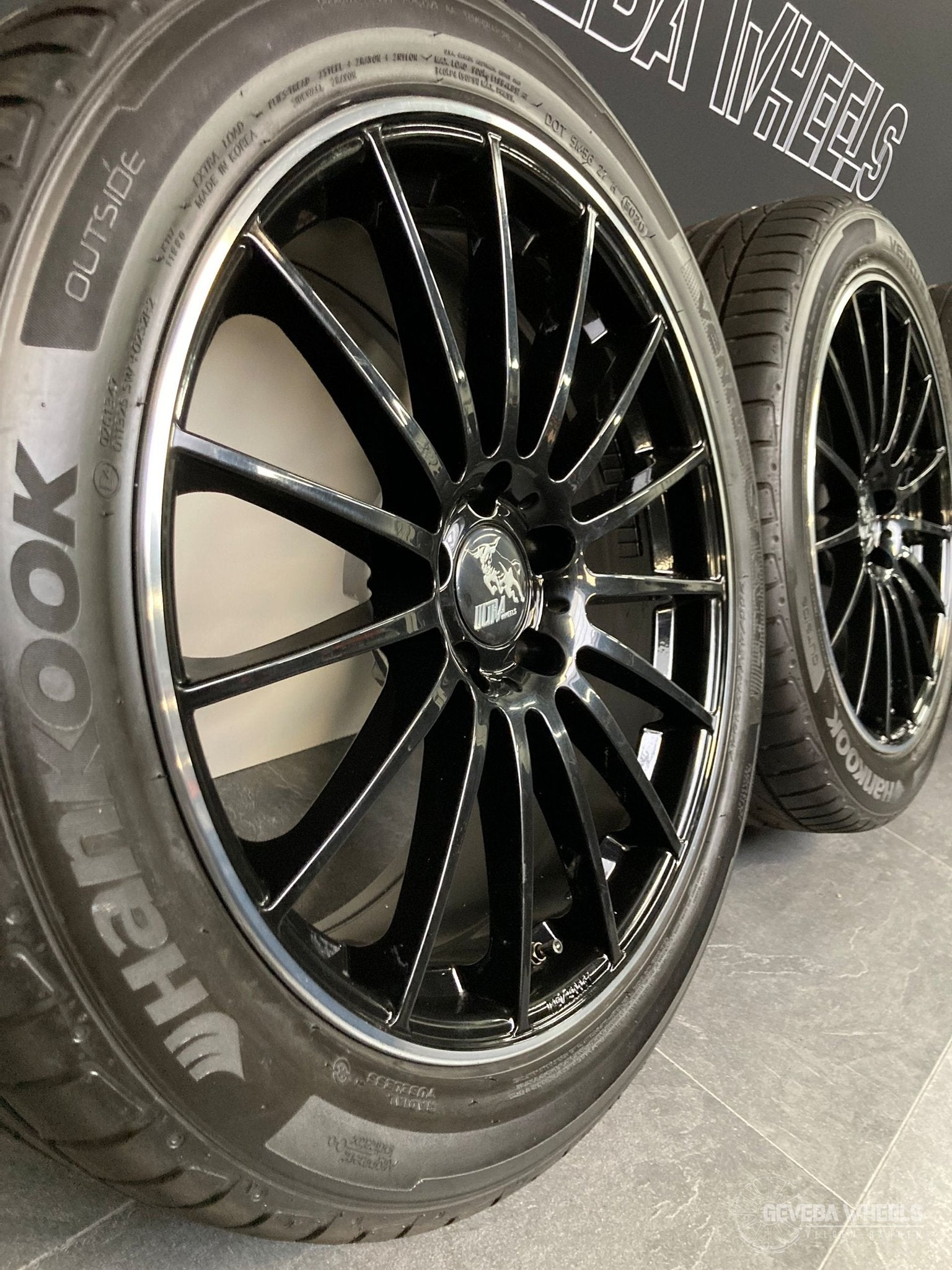 19” Volkswagen Tiguan 5NA velgen + banden 5x112 255/45/19, 19 inch, Gebruikt, 255 mm, -