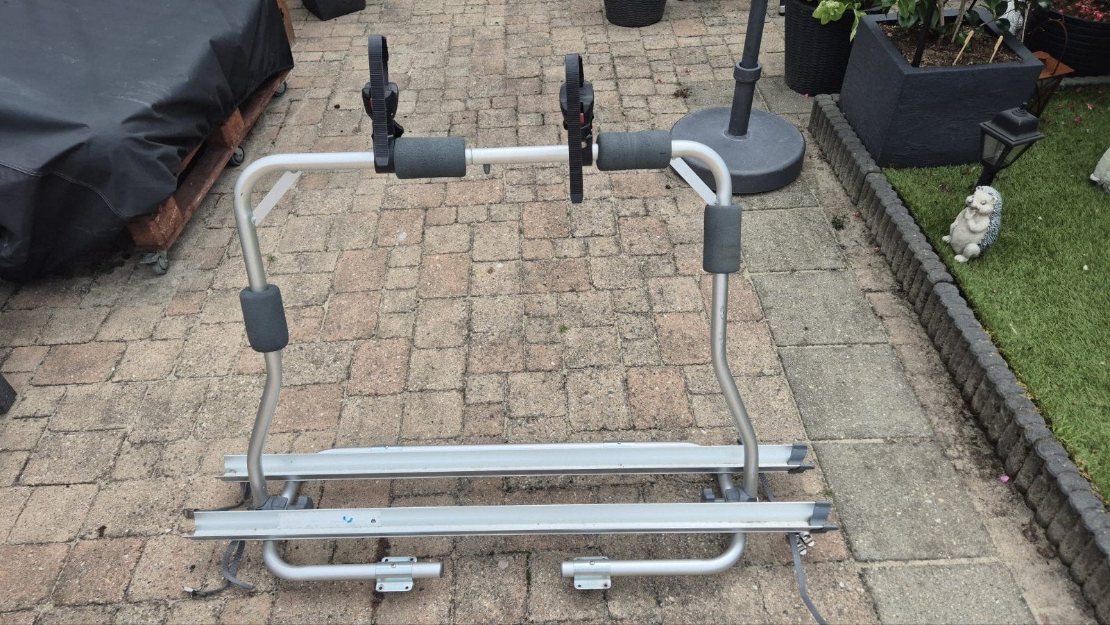 fietsendrager voor op een dissel, Ophalen