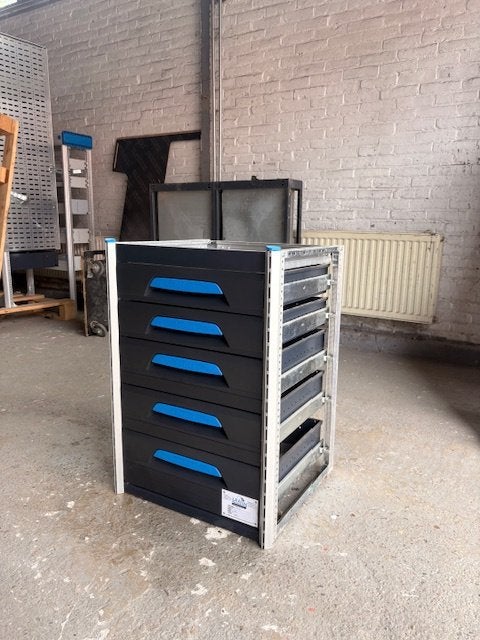 SORTIMO 4X (2560) L51 B46 H75 €499, Auto diversen, Auto-accessoires, Ophalen, Zo goed als nieuw, Info@laaiin.nl, Laaiin
