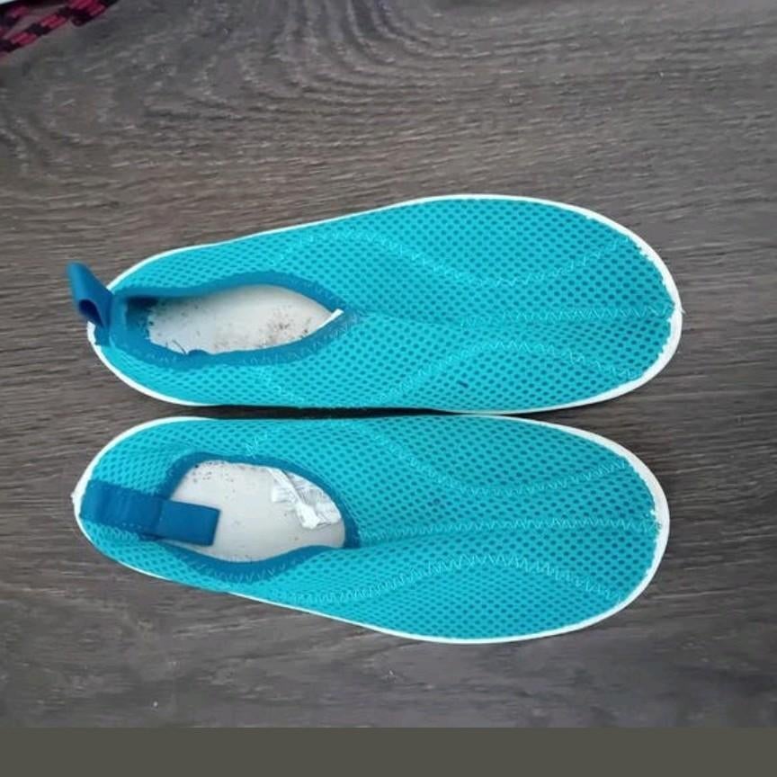 waterschoenen maat 33 decathlon, Ophalen of Verzenden, Zo goed als nieuw, Jongen of Meisje, Zwemschoenen
