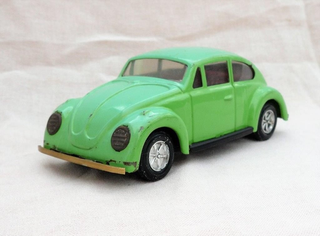 Japan, Volkswagen kever 1500. 1/30. Push Toy., Ophalen of Verzenden