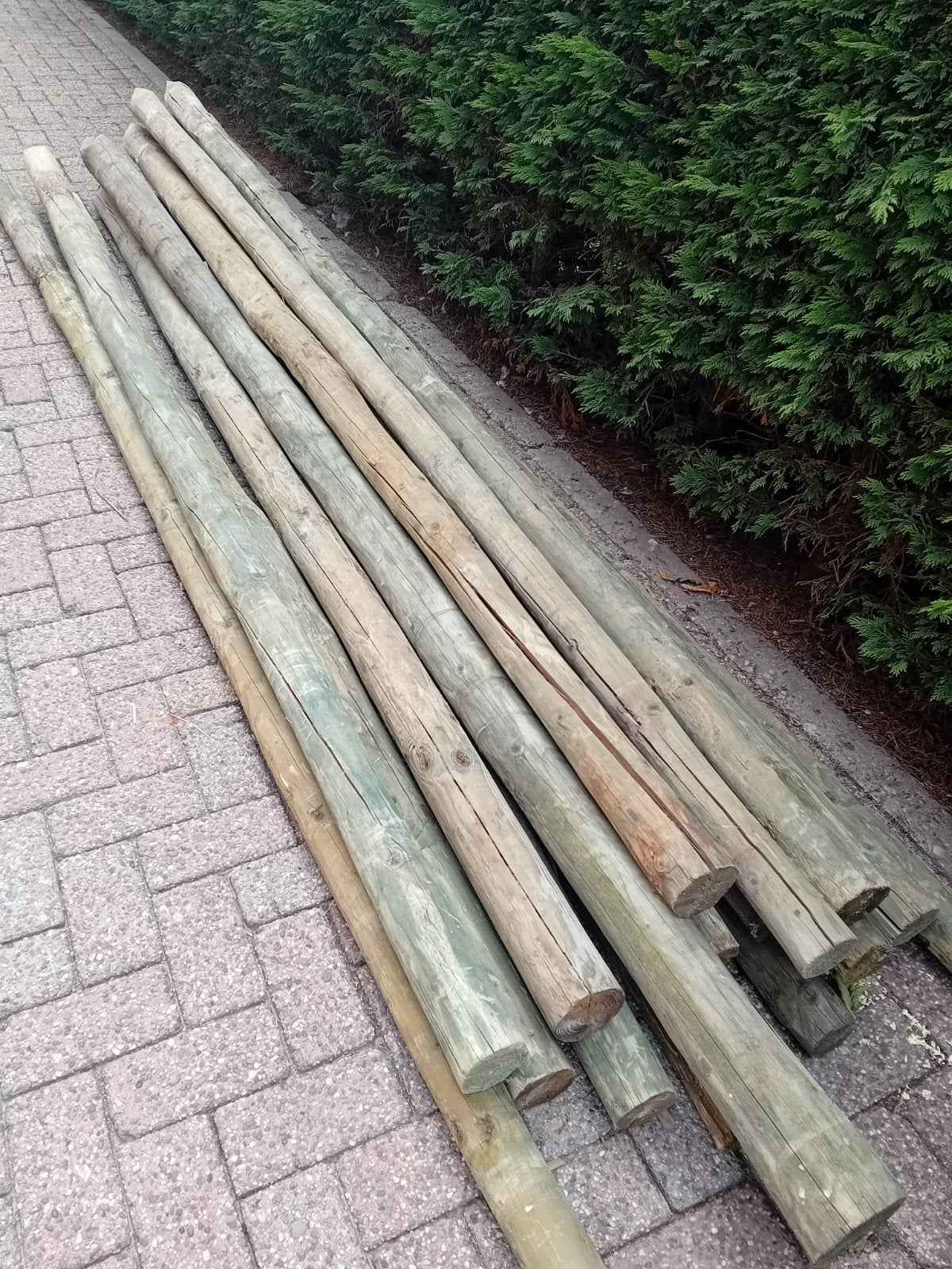 15 Houten palen 3.5 meter met punt , 8-10 cm doorsnede, Ophalen, Gebruikt, 250 cm of meer, Palen