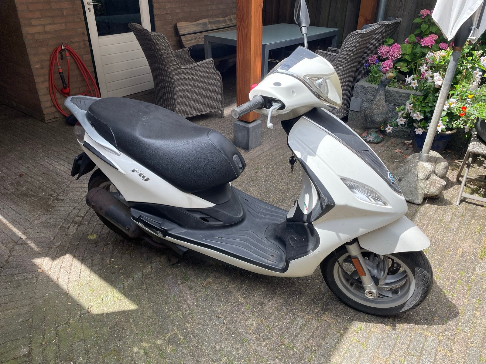 Piaggio Fly Scooter - Wit, Goed Onderhouden, Ophalen, Gebruikt, Maximaal 45 km/u, Fly