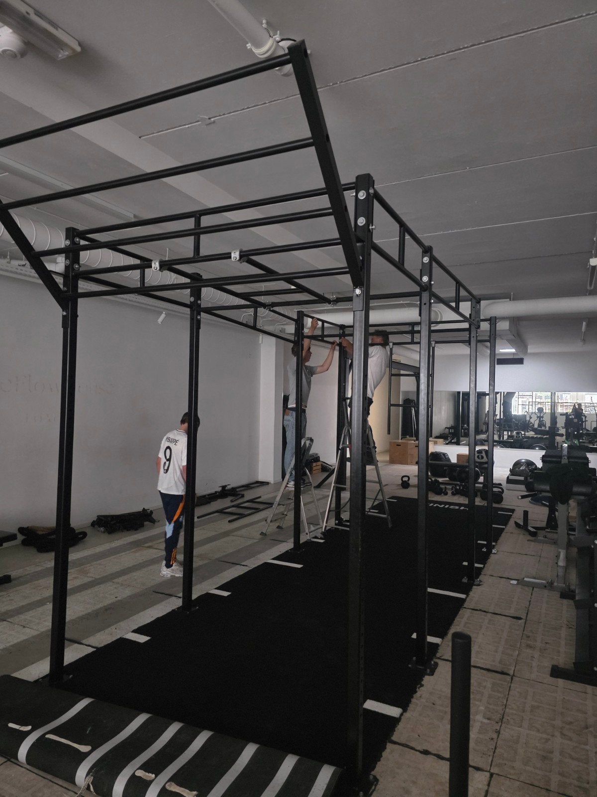 Vrijstaand Fitness Cage (Rig) - 4 Werkstations, Ophalen, Krachtstation