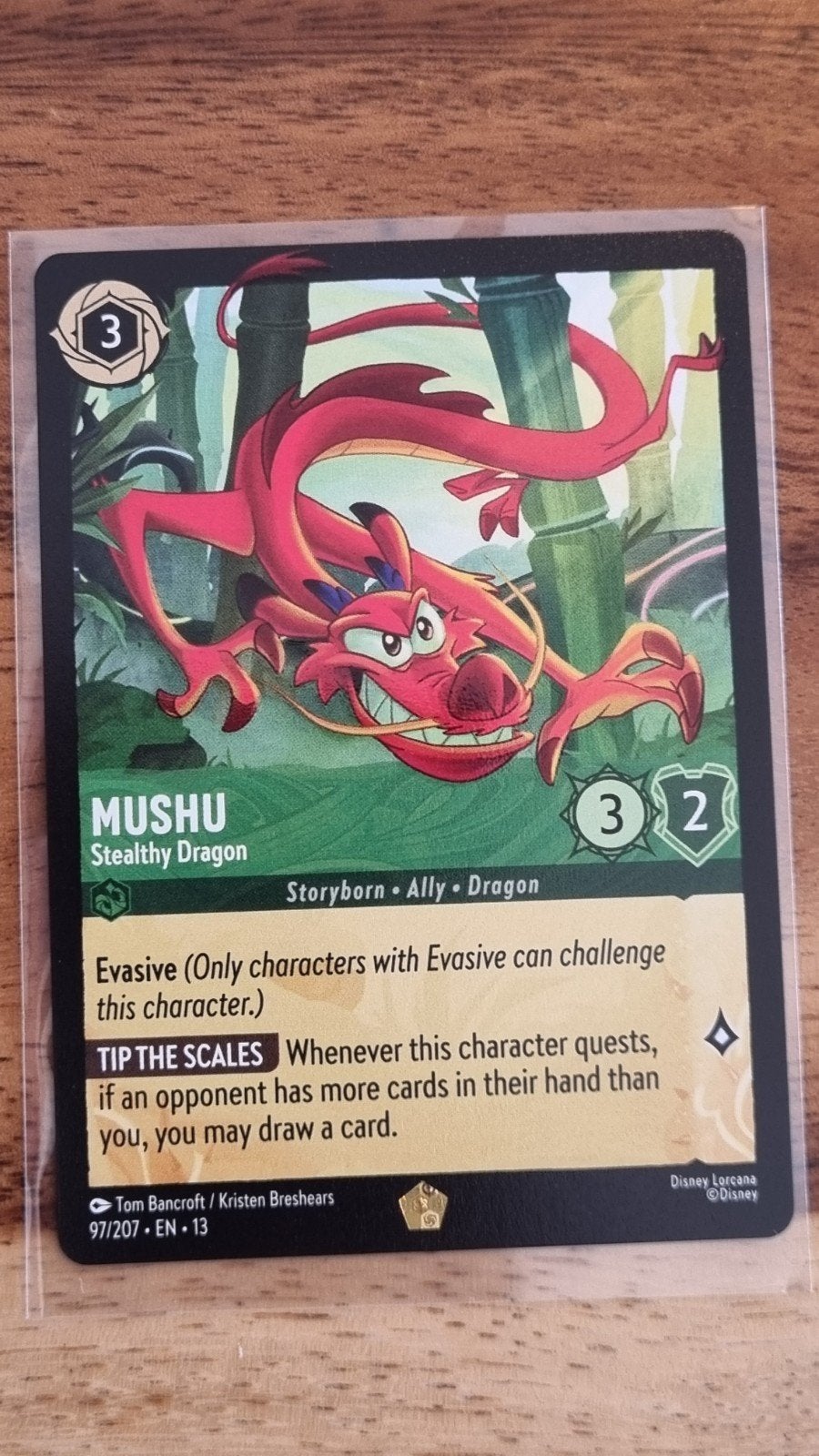 Lorcana, 13ATV,  Mushu Stealthy Dragon 97/207 EN, Verzamelen, Disney, Ophalen of Verzenden
